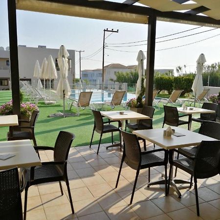 מאלמה Carisa Suites And Apartments מראה חיצוני תמונה