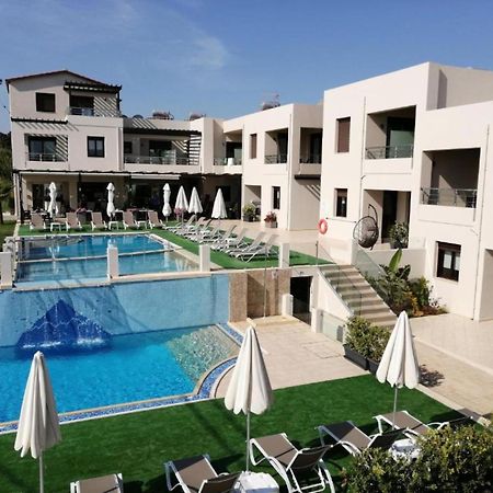 מאלמה Carisa Suites And Apartments מראה חיצוני תמונה
