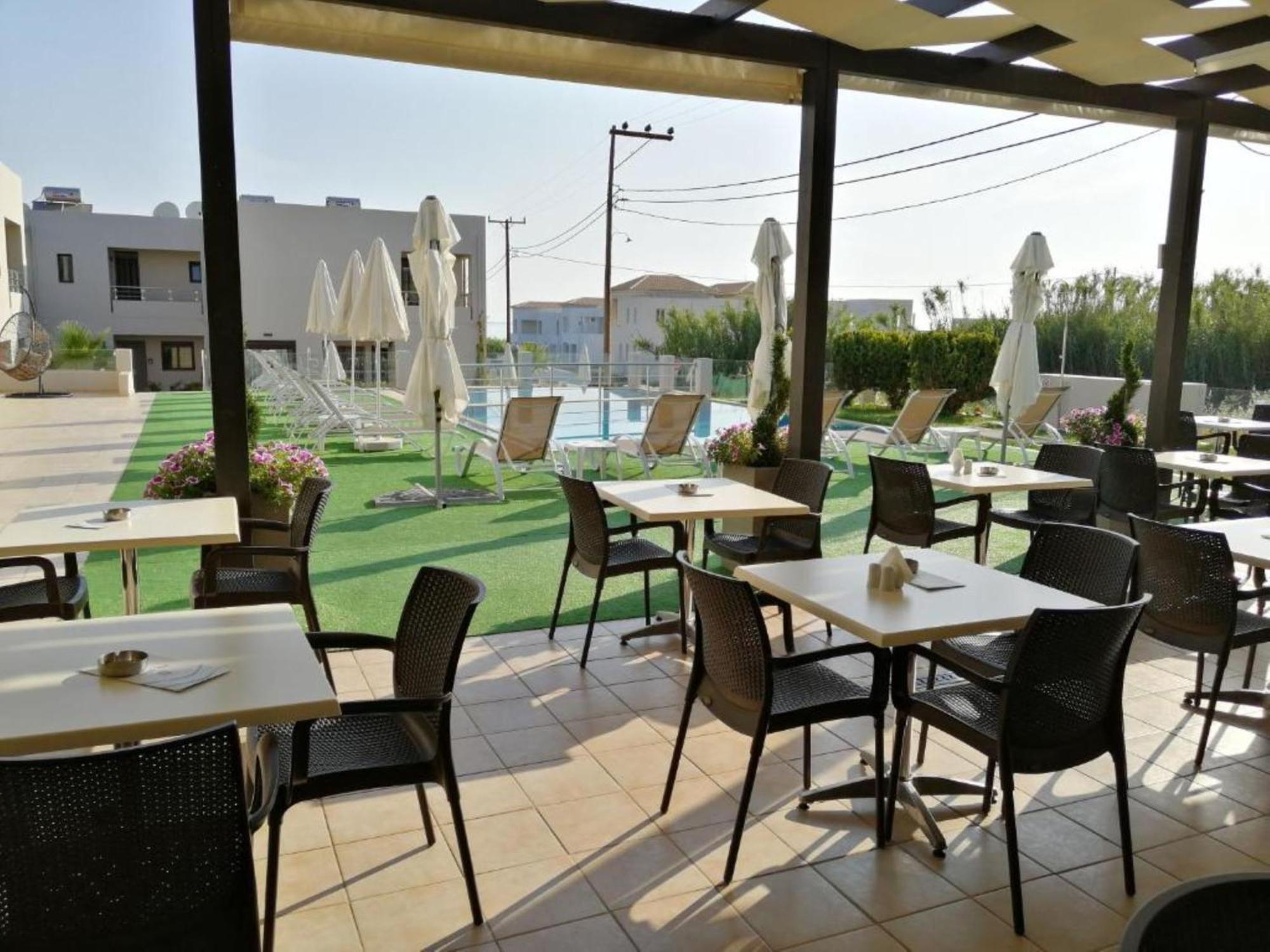מאלמה Carisa Suites And Apartments מראה חיצוני תמונה
