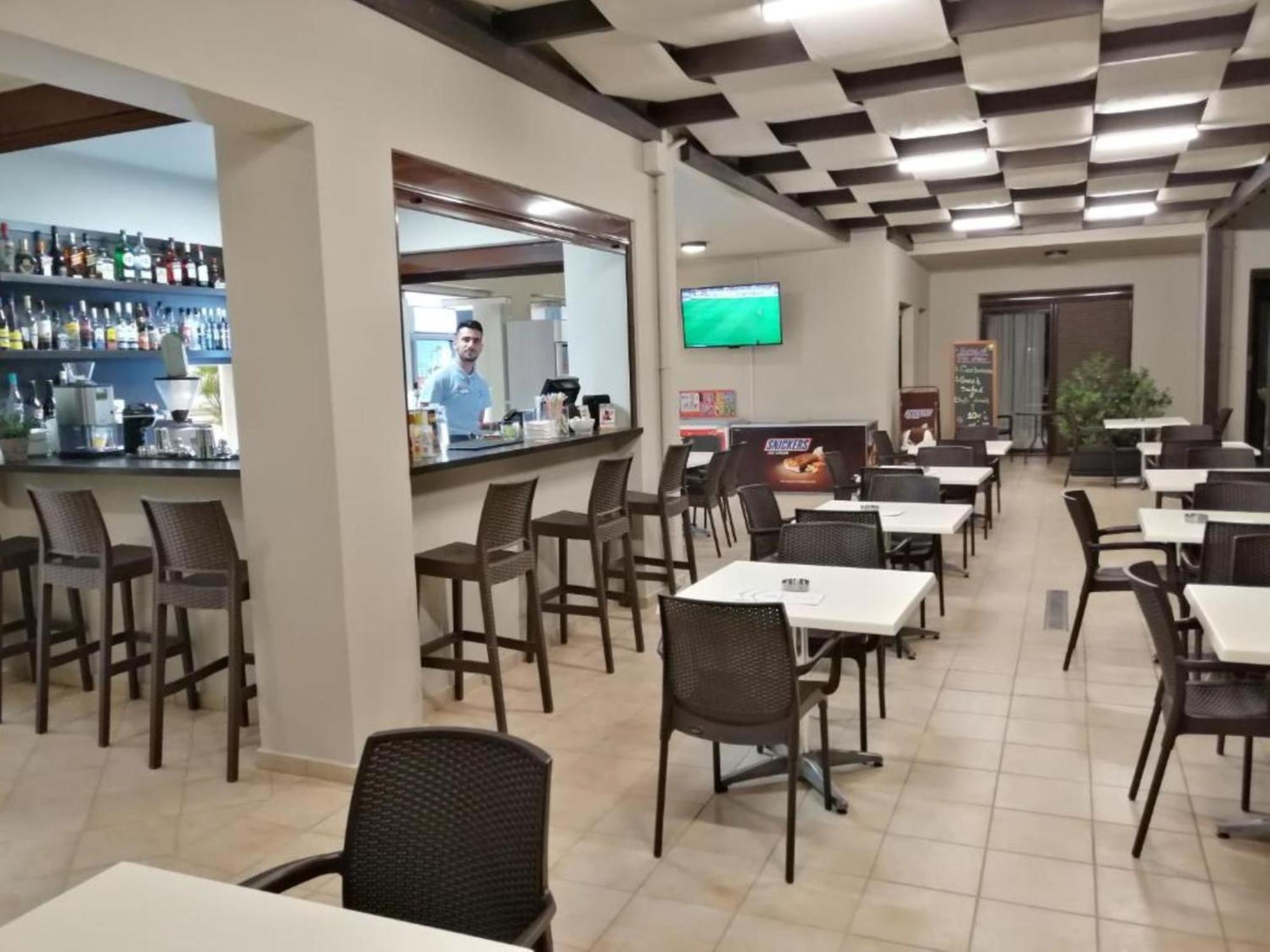 מאלמה Carisa Suites And Apartments מראה חיצוני תמונה