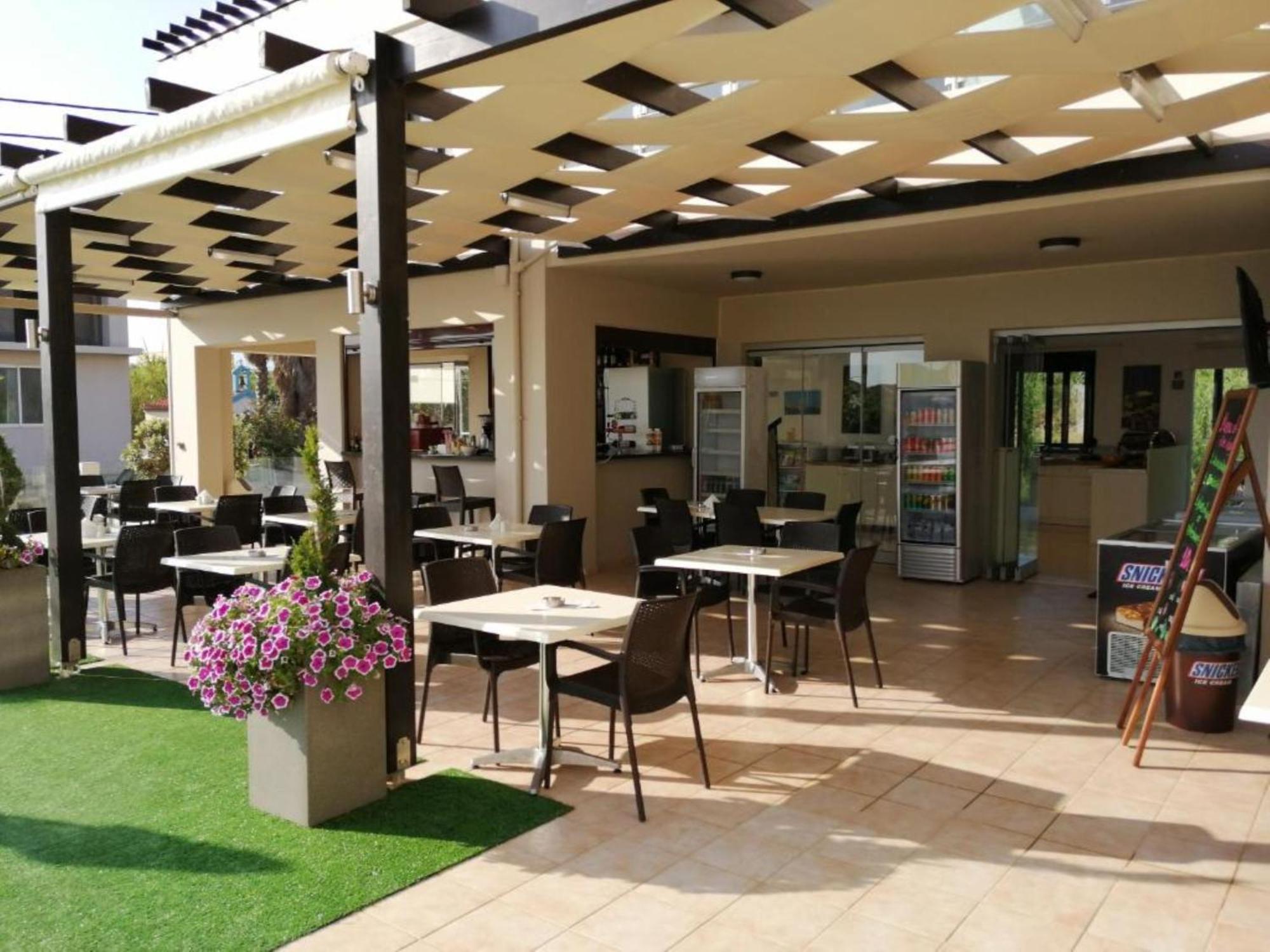 מאלמה Carisa Suites And Apartments מראה חיצוני תמונה