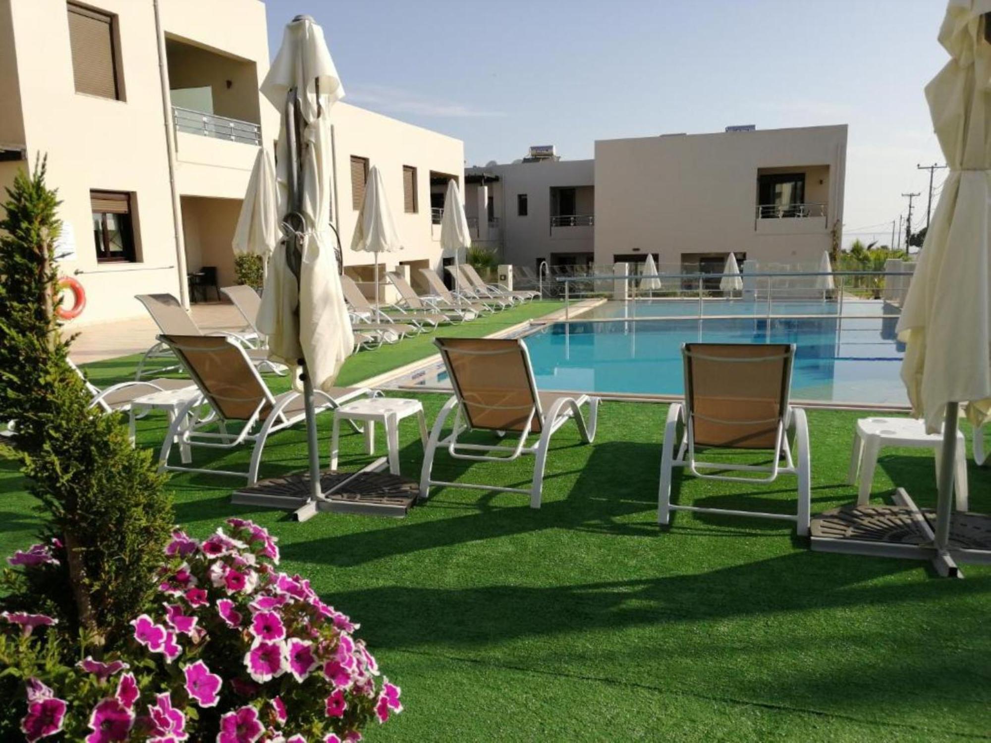 מאלמה Carisa Suites And Apartments מראה חיצוני תמונה