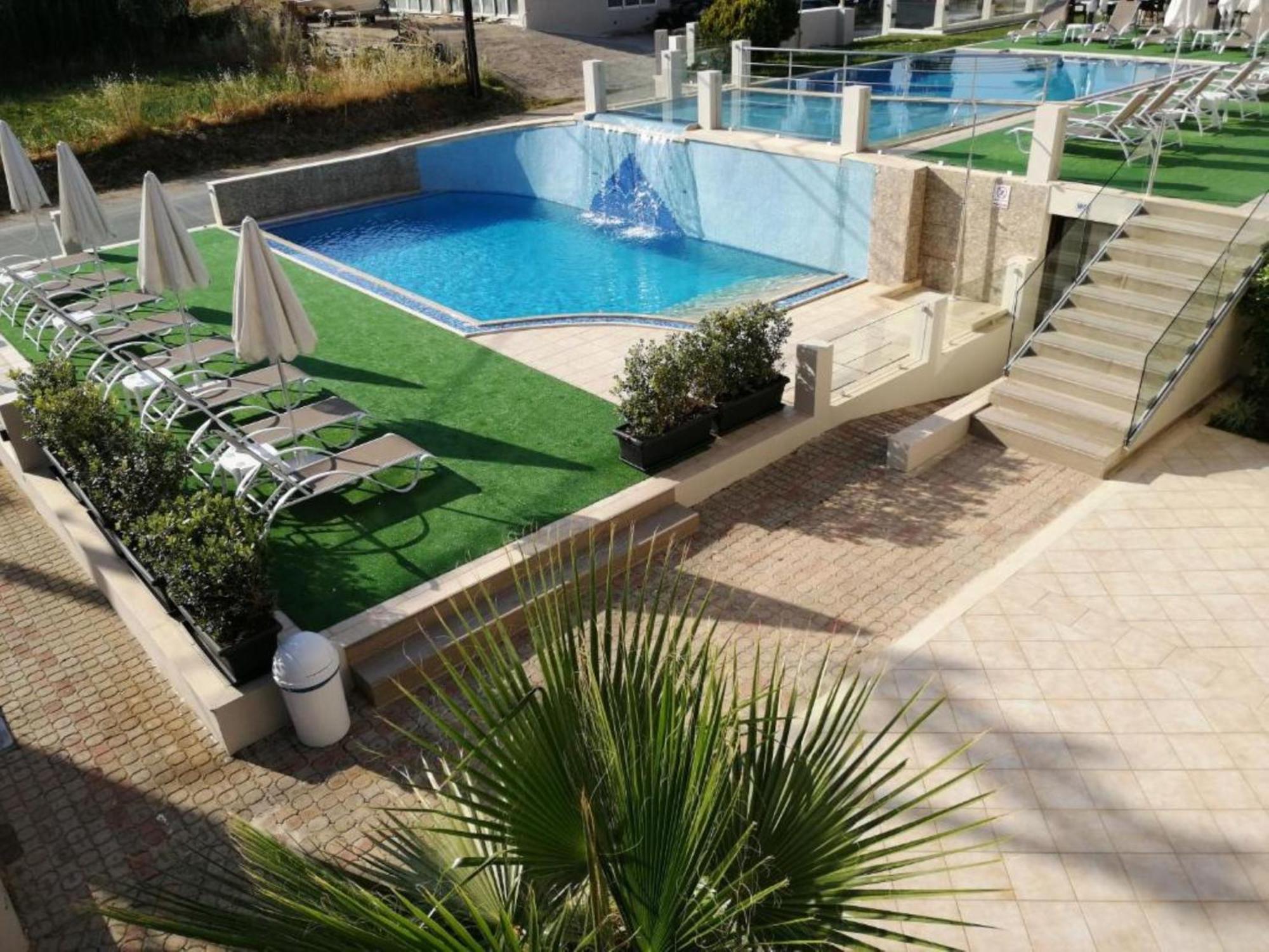 מאלמה Carisa Suites And Apartments מראה חיצוני תמונה