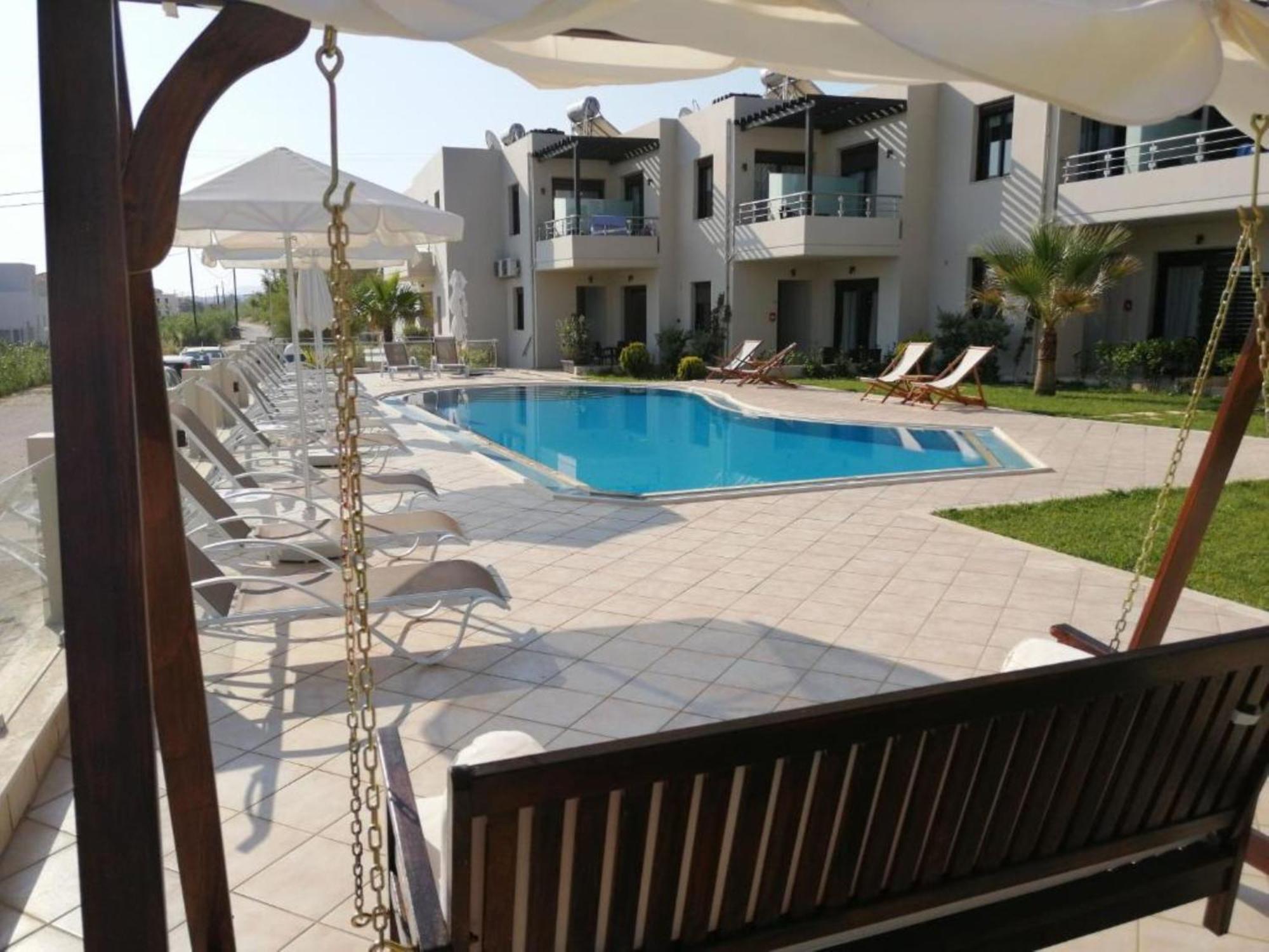 מאלמה Carisa Suites And Apartments מראה חיצוני תמונה